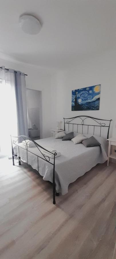 Margherita Guest House Όλμπια Εξωτερικό φωτογραφία
